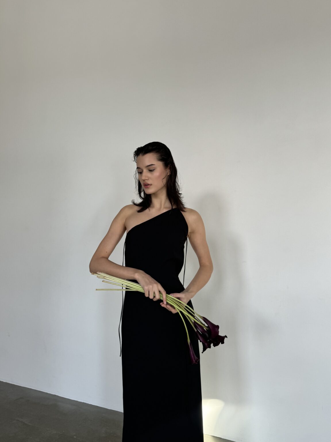 ONE SIDE DRESS MAXI