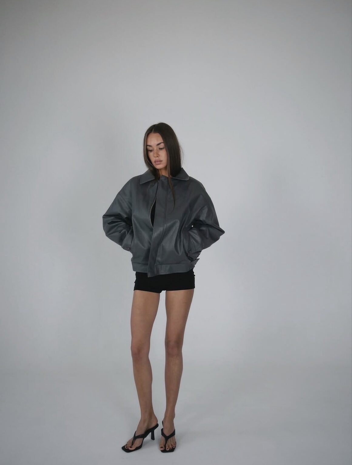 BOMBER JACKET